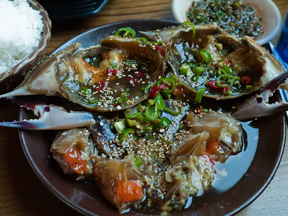 Ningbo Raw Marinated Blue Crab (十八斬) — signature food visual for Yong Fu